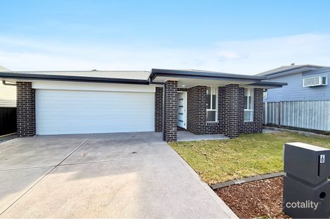6 Chapman St, Greta, NSW 2334