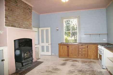 Property photo of 120 Falls Road Wentworth Falls NSW 2782