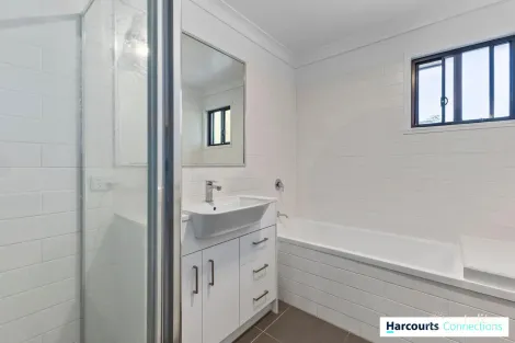 Property photo of 5/119 Bunya Road Everton Hills QLD 4053