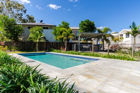 Property photo of 23/2 Ringuet Close Glen Eden QLD 4680