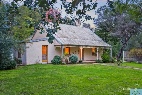 1 Bushlands Rd, Tocumwal, NSW 2714