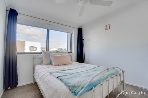 Property photo of 22/2 Flametree Circuit Arundel QLD 4214