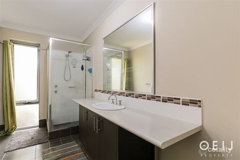 Property photo of 16 Descanso Loop Aubin Grove WA 6164