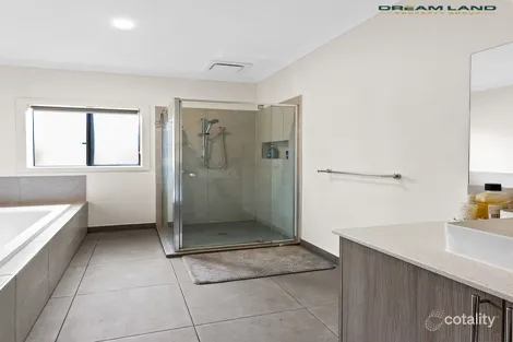 Property photo of 19 Curtin Drive Deanside VIC 3336