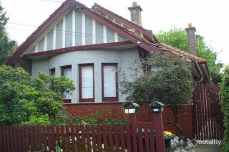 2/18a Gurner St, St Kilda, VIC 3182