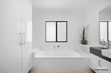 Property photo of 55 Jeppesen Drive Emerald QLD 4720