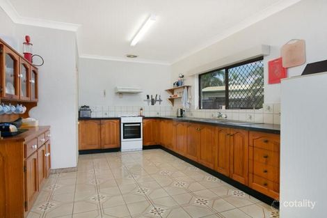 Property photo of 14 Coleus Court Mooroobool QLD 4870