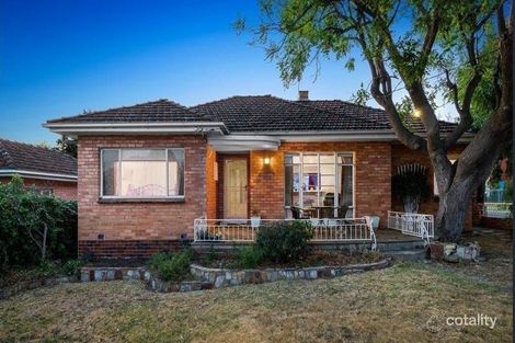 Property photo of 257 Napier Street Strathmore VIC 3041