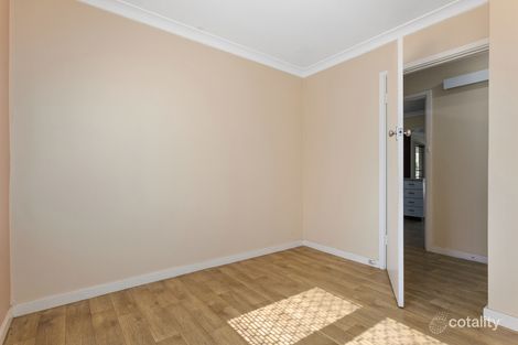 Property photo of 43 Hagart Way Lockridge WA 6054