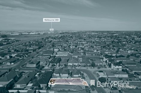 Property photo of 11B Bowerbird Place Truganina VIC 3029