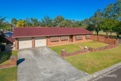 18 Cadogan St, Carindale, QLD 4152
