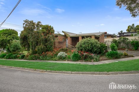 Property photo of 30 Outlook Drive Dandenong North VIC 3175