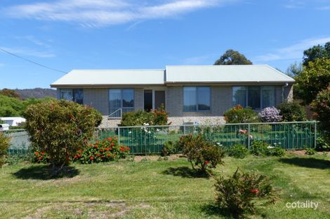 Property photo of 38 Backhouse Lane Cambridge TAS 7170