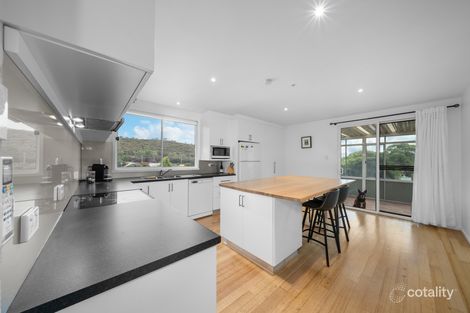18 Carawa St, Mornington, TAS 7018