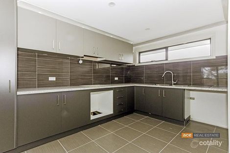 5/18 Whittaker Ave, Laverton, VIC 3028