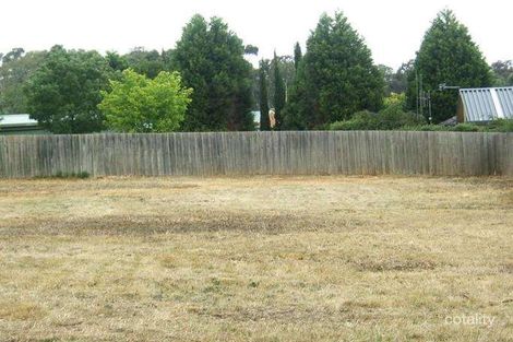 Property photo of 4 Sandstone Rise Strathdale VIC 3550