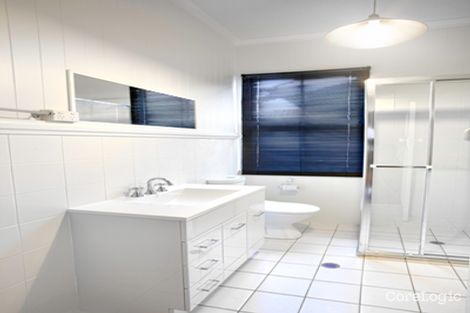 Property photo of 209 Latrobe Terrace Paddington QLD 4064