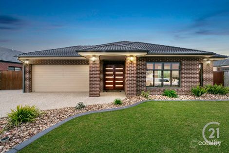 Property photo of 13 Bligh Boulevard Pakenham VIC 3810