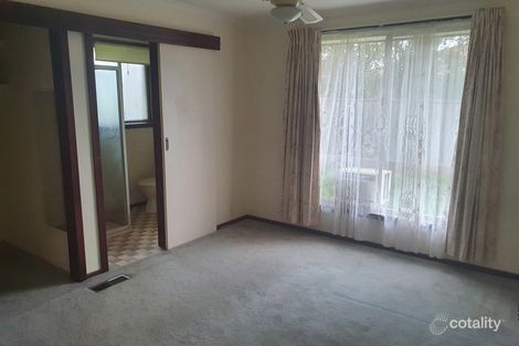 Property photo of 8 Pommel Crescent Epping VIC 3076