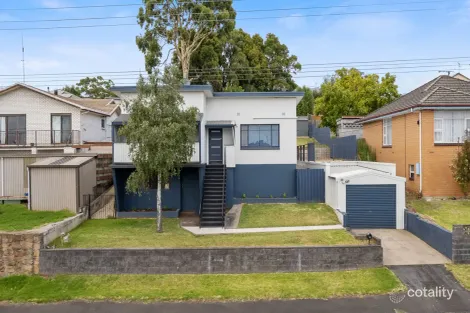 Property photo of 10 Boandik Terrace Mount Gambier SA 5290