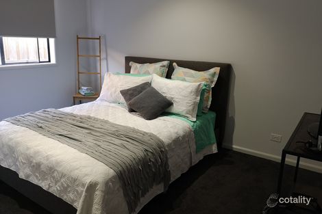 12 Ridgemont Way, Keysborough, VIC 3173