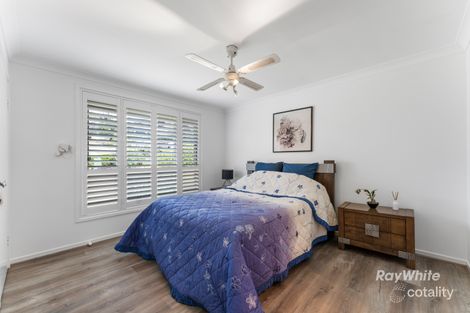 Property photo of 6 Osprey Place Surfside NSW 2536