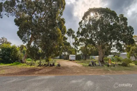 43 Fifth Ave, Kendenup, WA 6323