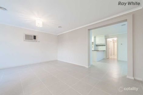 Property photo of 18 Darriwill Close Delahey VIC 3037