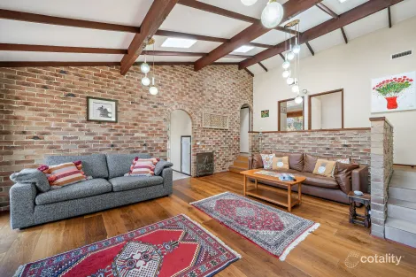 Property photo of 1 Langley Place Kambah ACT 2902