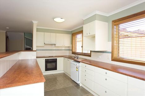 Property photo of 46 Lewis Luxton Avenue Gordon ACT 2906
