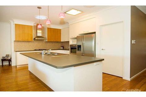 Property photo of 8 Myrtle Crescent Brookwater QLD 4300