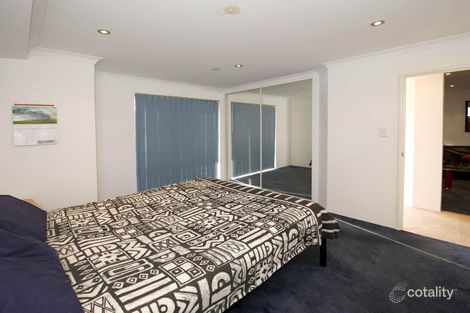 Property photo of 9 Ornata Bend Banksia Grove WA 6031