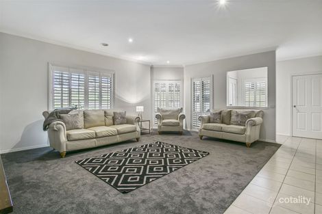 Property photo of 5 Golf View Court Drouin VIC 3818