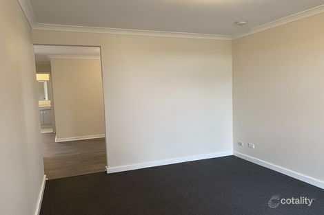 Property photo of 10 Sennet Lane Warnbro WA 6169