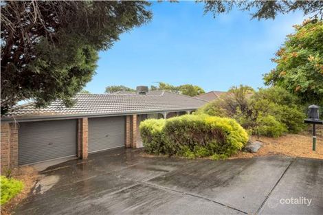 26 Laburnum Dr, Greenwith, SA 5125
