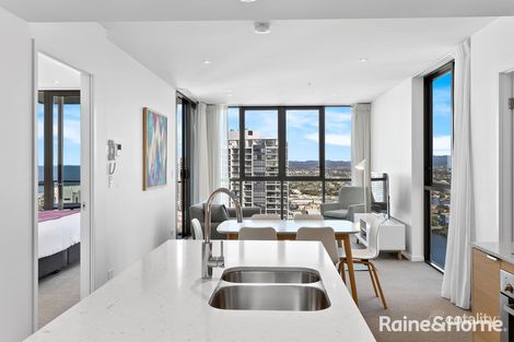 Property photo of 2706/2663 Gold Coast Highway Broadbeach QLD 4218
