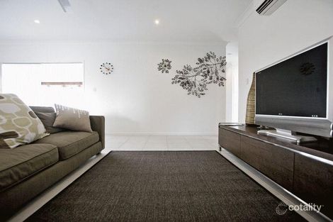Property photo of 2 Arafura Close Burdell QLD 4818