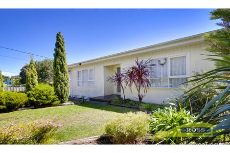 Property photo of 34 Canna Street Dromana VIC 3936