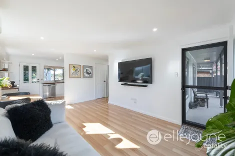 Property photo of 3 Asquith Avenue Windermere Park NSW 2264