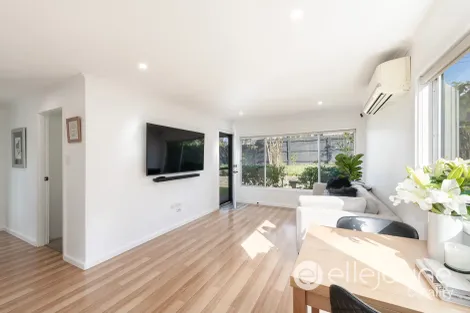 Property photo of 3 Asquith Avenue Windermere Park NSW 2264