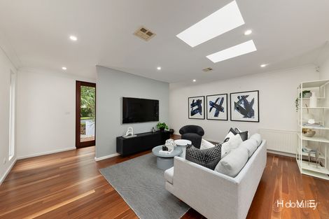 25 Macartney Cres, Deakin, ACT 2600