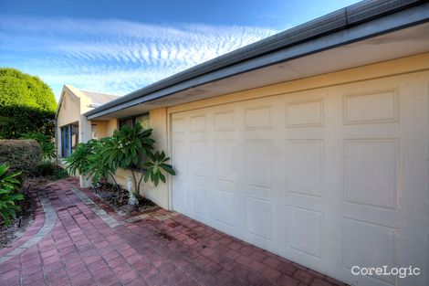 Property photo of 32 Reynolds Road Forrestfield WA 6058
