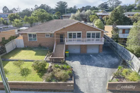 14 Sugarloaf Dr, Chirnside Park, VIC 3116