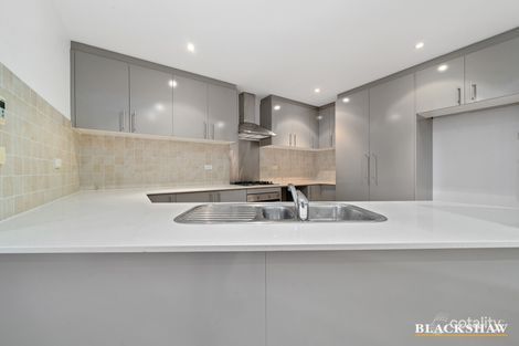 Property photo of 9/12 Waniassa Street Queanbeyan East NSW 2620
