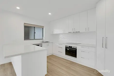 Property photo of 2 Bowerbird Way Wangaratta VIC 3677