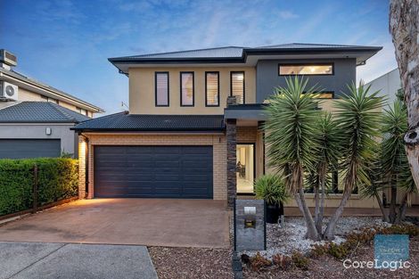 Property photo of 28 Monckton Place Caroline Springs VIC 3023