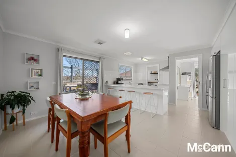 Property photo of 5 Middleton Circuit Gowrie ACT 2904