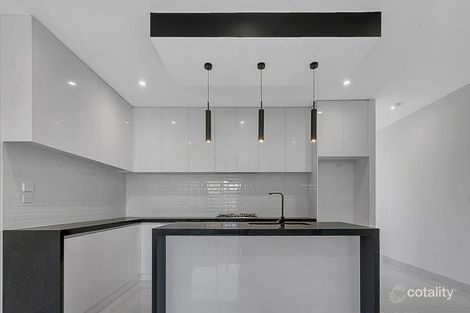 Property photo of 22 Bowenia Avenue Craigieburn VIC 3064