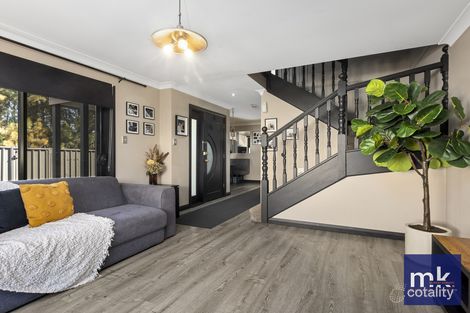 Property photo of 17 Reserve Circuit Currans Hill NSW 2567