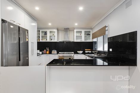 Property photo of 14 Moyne Crescent Coolaroo VIC 3048